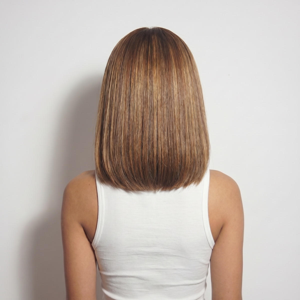 WIGZ 12 - Full back view of 12 inch 180% density STRAIGHT BALAYAGE SLEEK BOB wig.