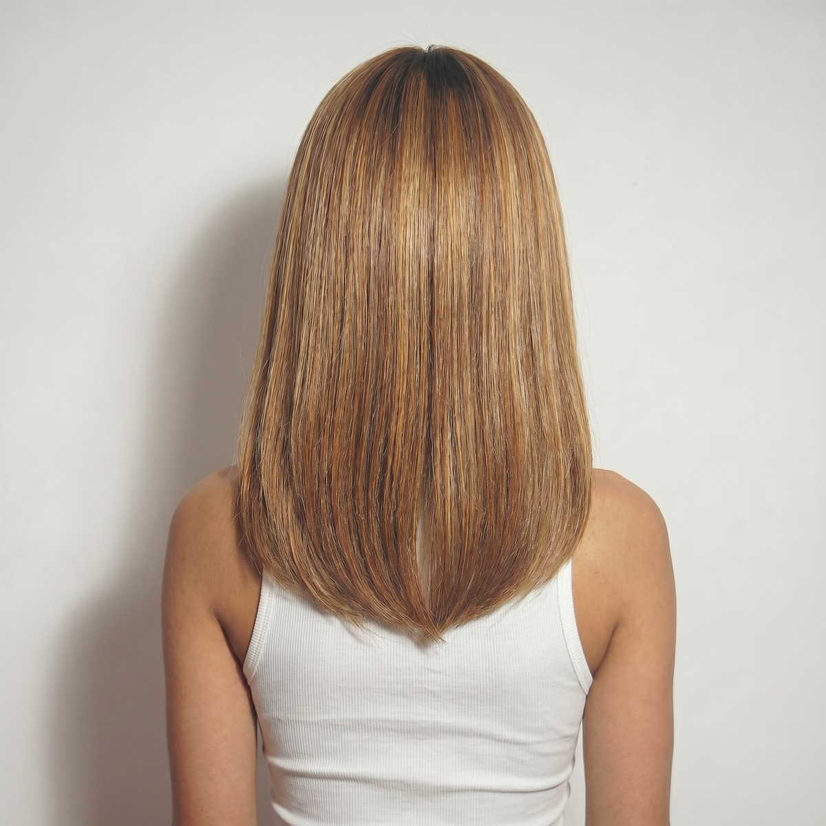 WIGZ 16 - Full back view of 14 inch 180% density STRAIGHT HONEY wig.
