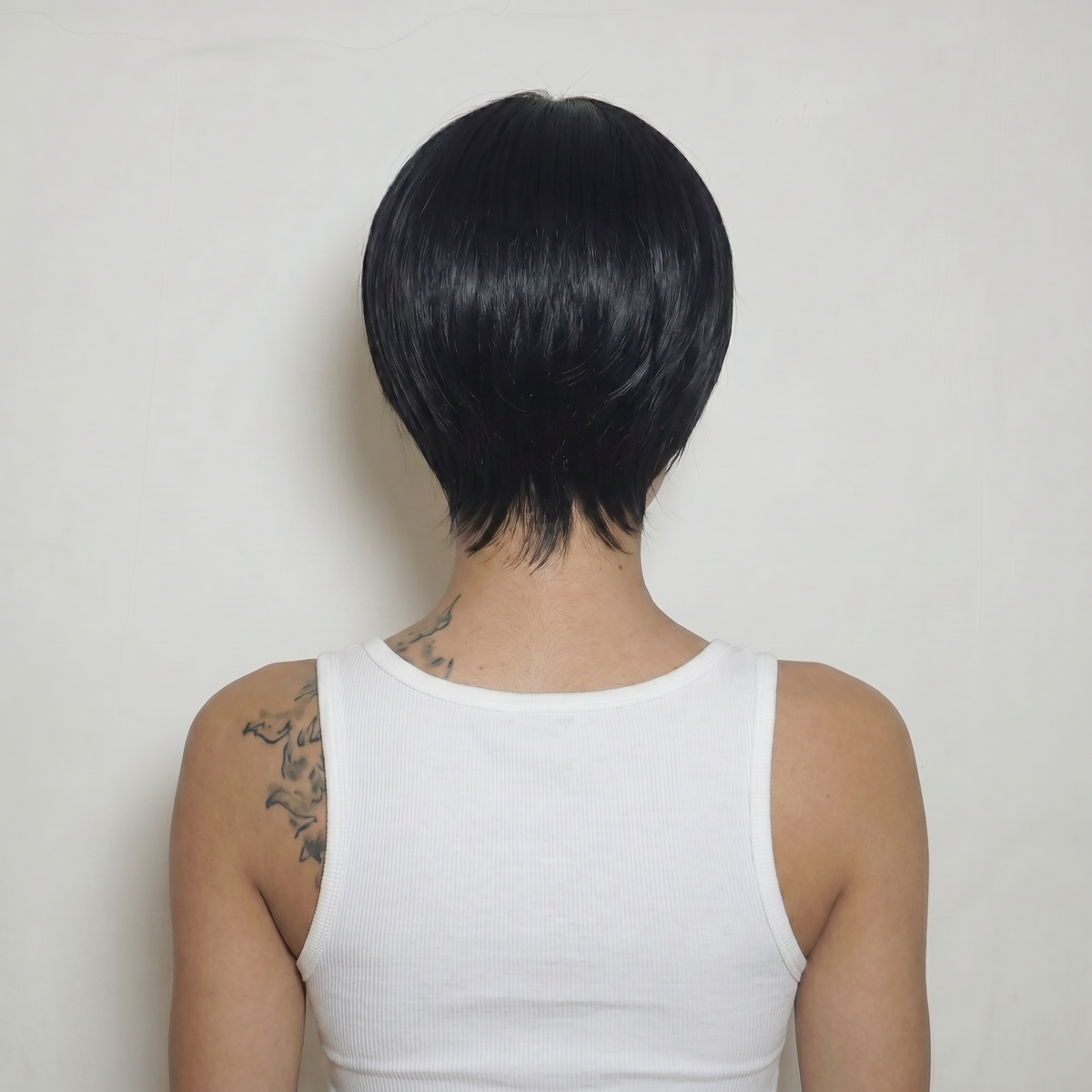 WIGZ 22 - Full back view of 8 inch 150% density STRAIGHT OFF BLACK wig.