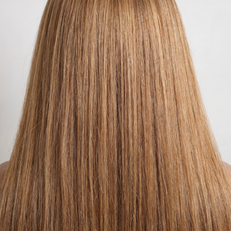 WIGZ 41 - Macro close-up of STRAIGHT WARM GINGER BLONDE PURE-VIRGIN HAIR™ texture and shine.